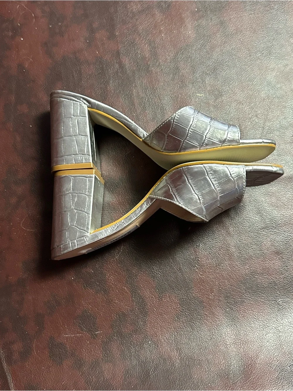 STEVE MADDEN Alaya Silver Croc-Embossed heeled slides